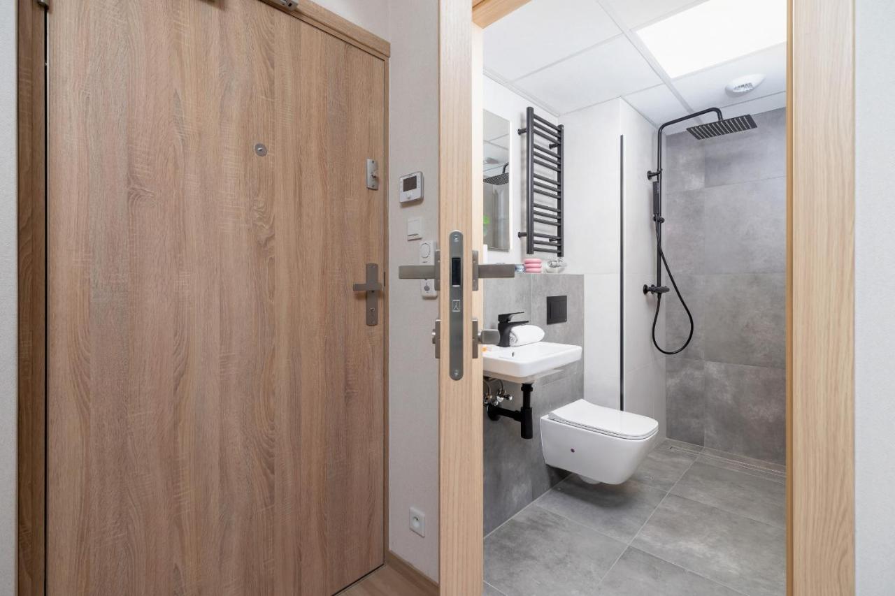 Srodmiescie Katowa Air-Conditioned Studio Krakow By Noclegi Renters Екстер'єр фото